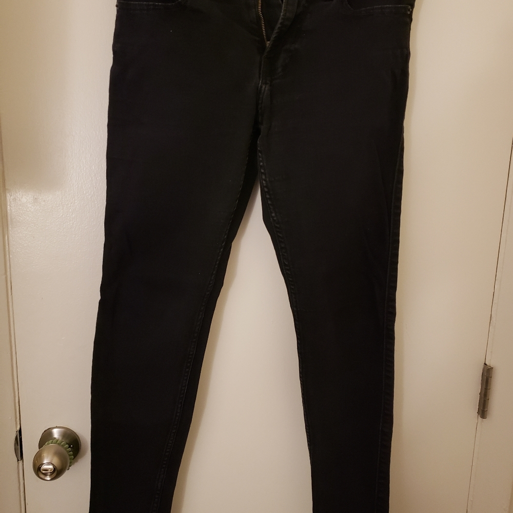 Woman's black Hollister jeans size W30 & L30.